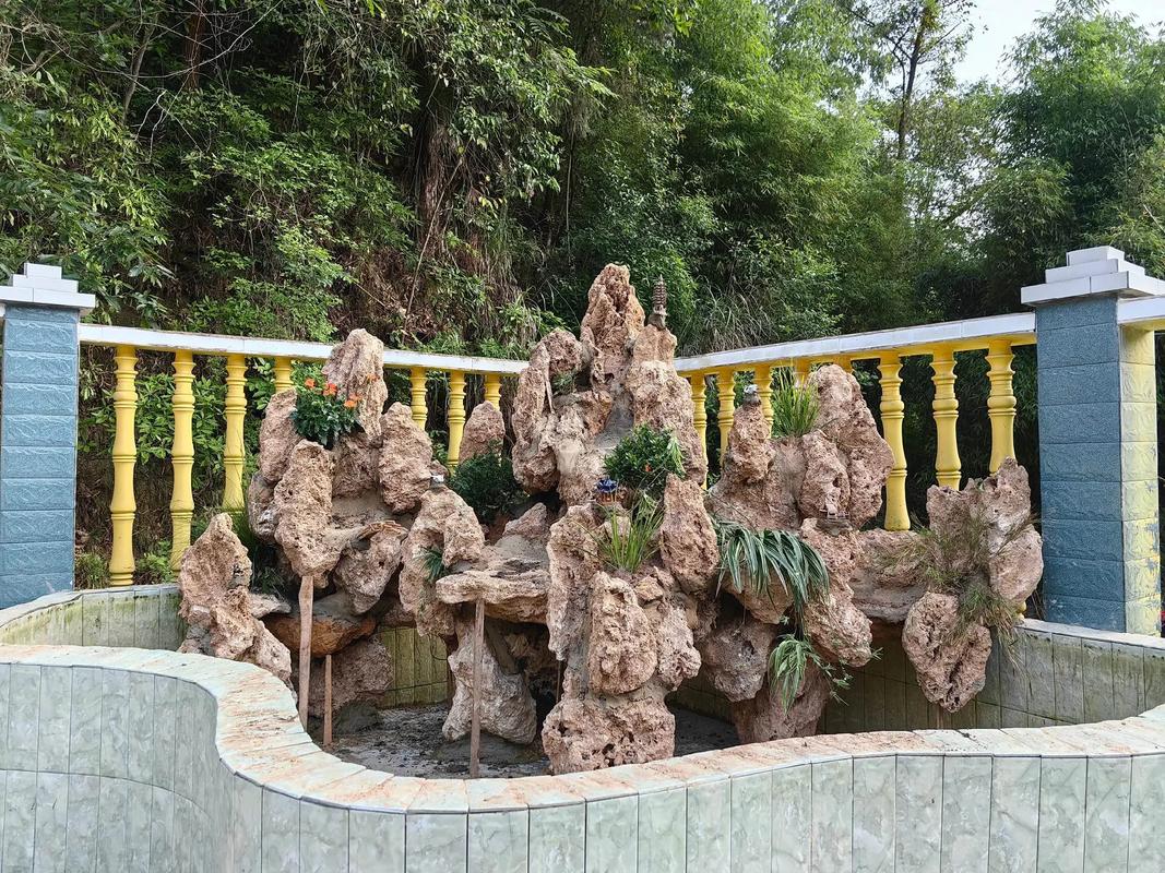 吸水石假山,室内仿真植物